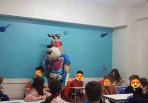 ploumpi xristina kentro ksenon glosson patra eop mathima